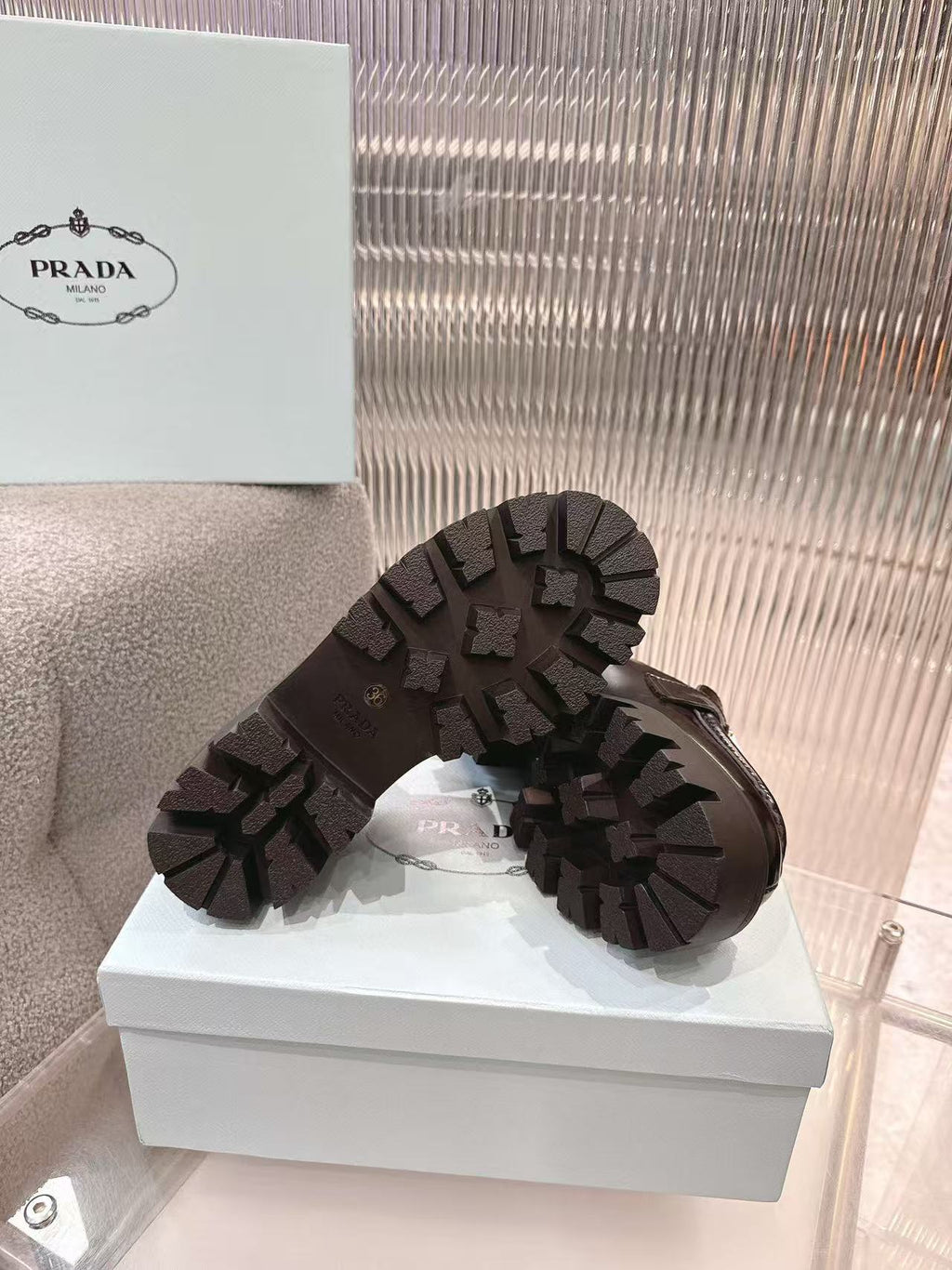 lace-up platform ankle boots