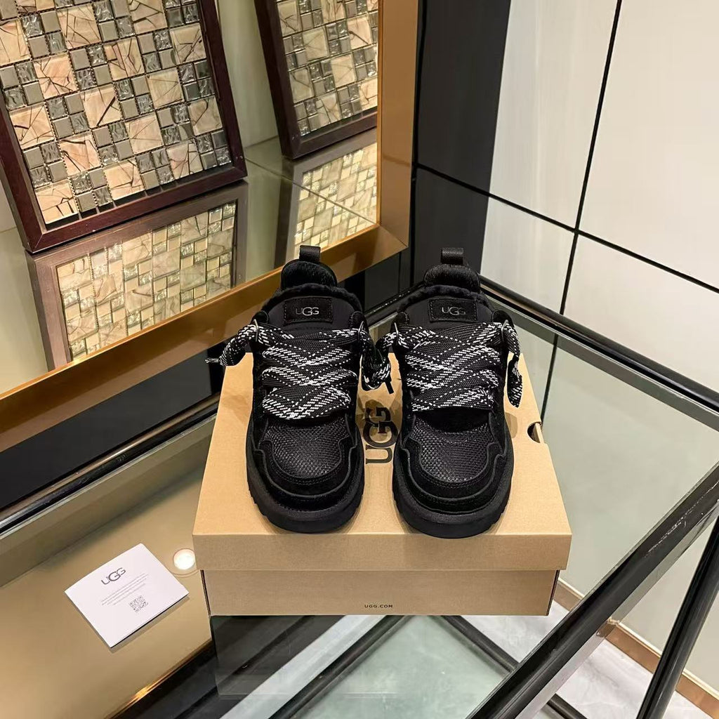 Thick-soled casual sneakers