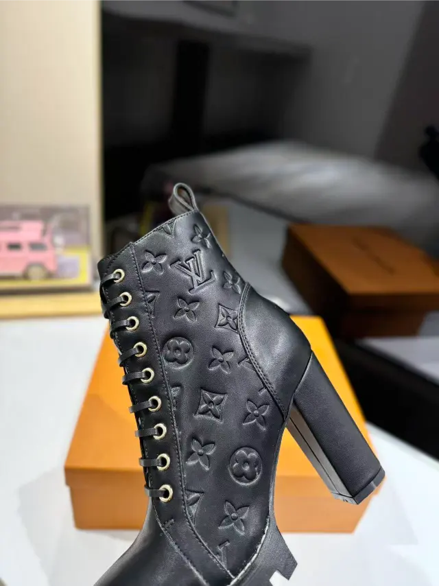 StarTrail Ankle Boot