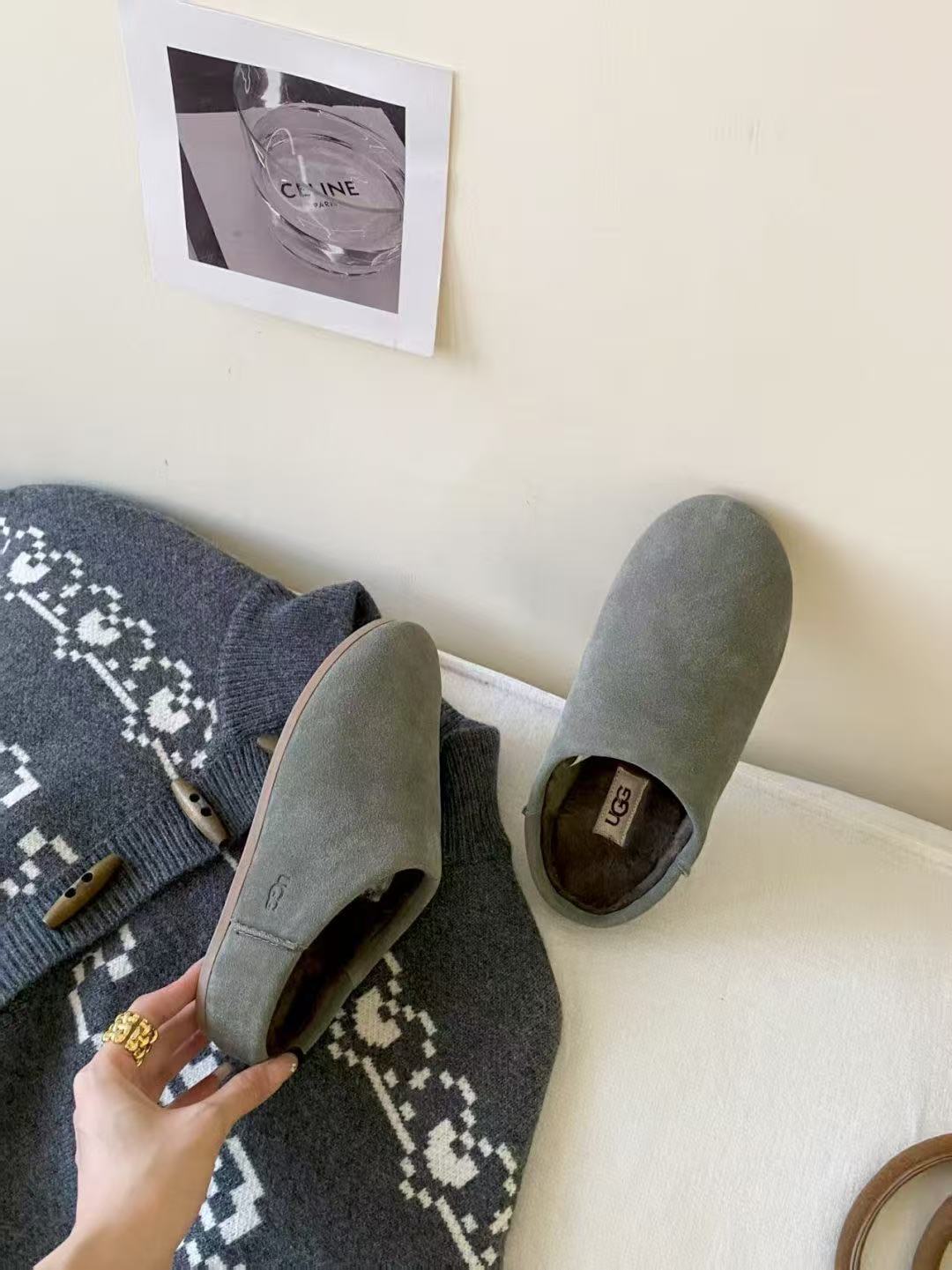 Elea Slip-OnSlippers