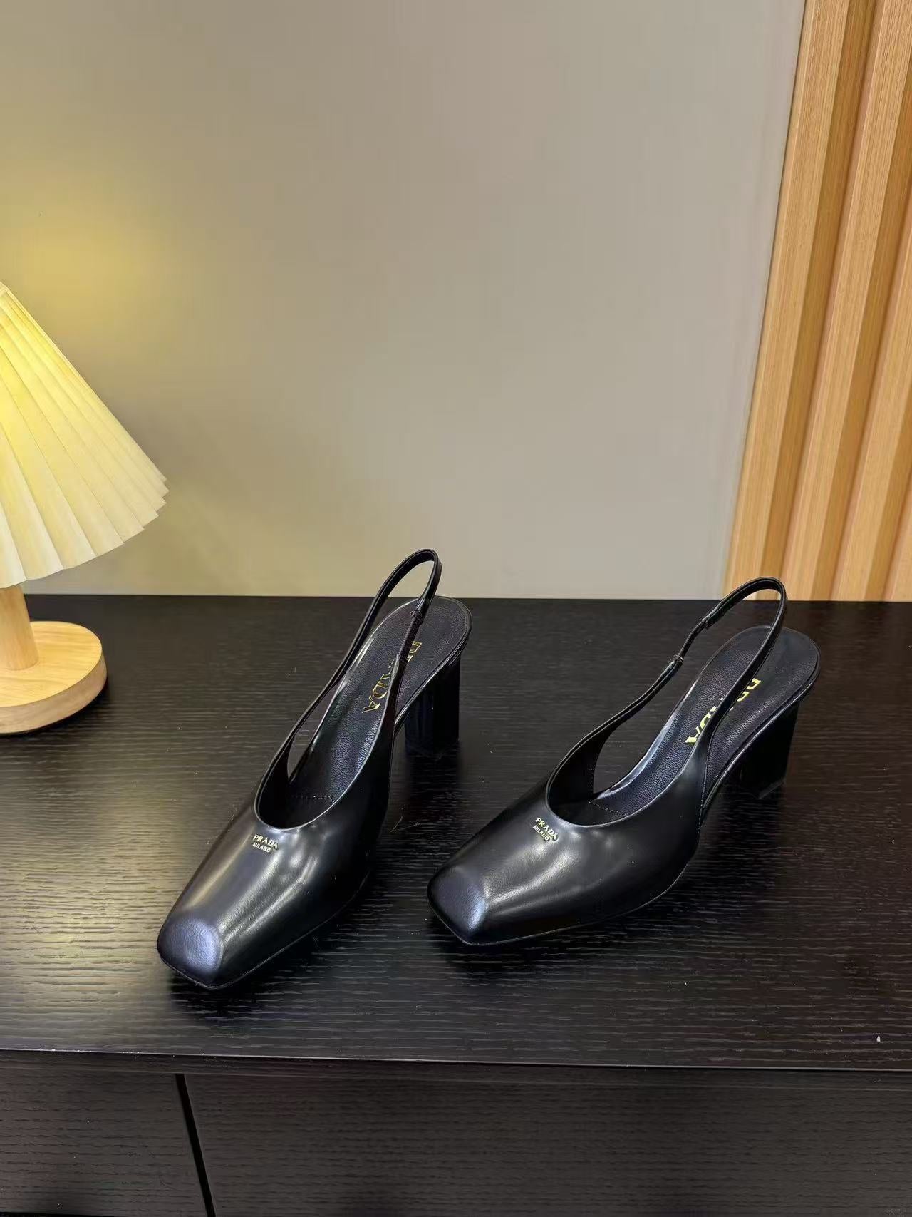 Square toe block heel mule sandals