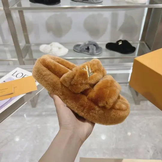 Plush slippers