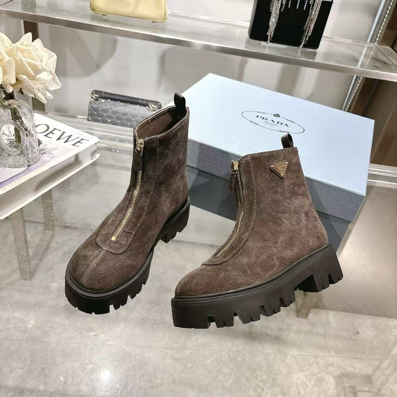 Platform boots