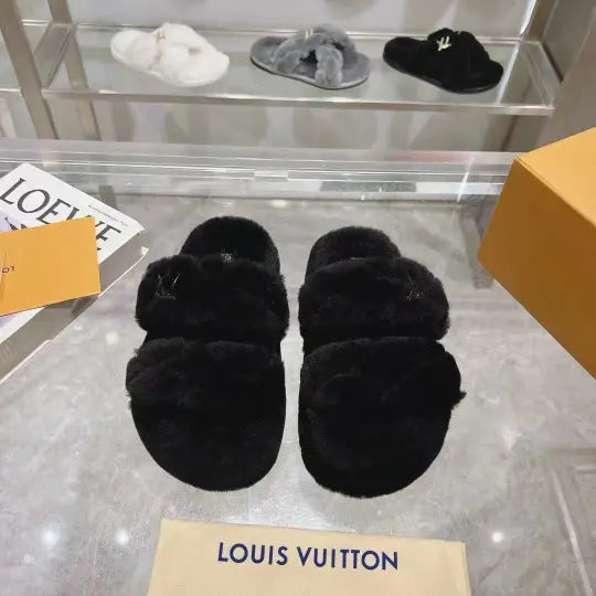 Plush slippers