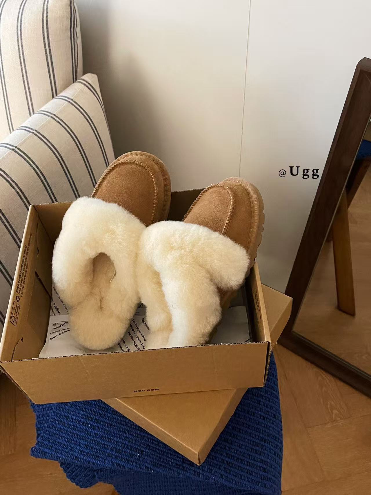 Classic Esmee Lace UpBoot