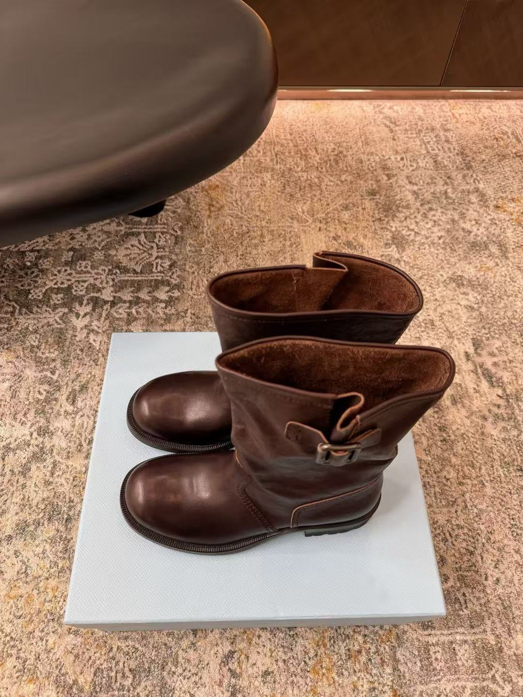 Leather ankle boots series