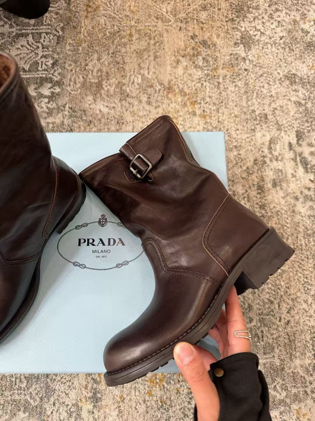 Leather ankle boots series