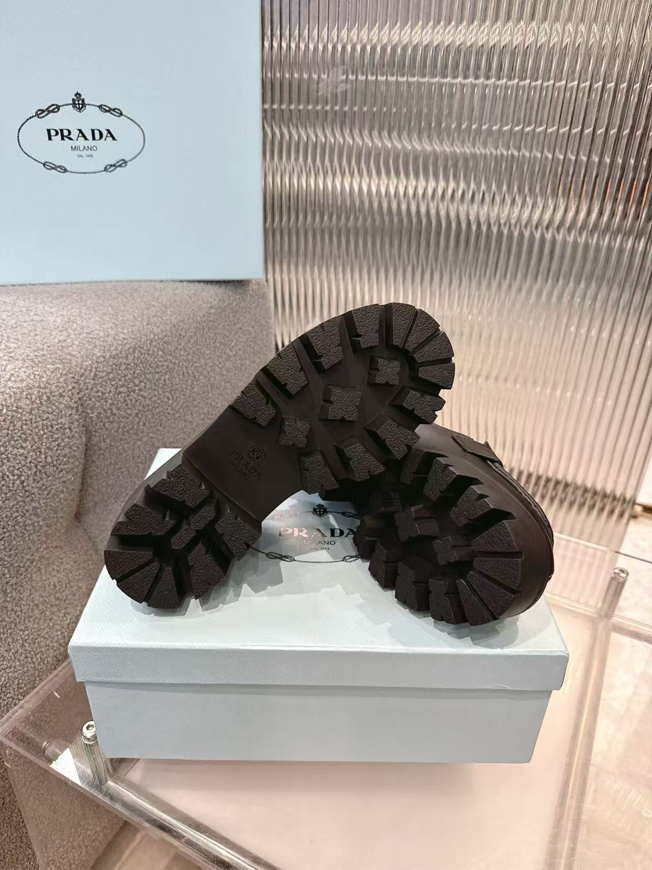 Black Monolith patent leatherloafers